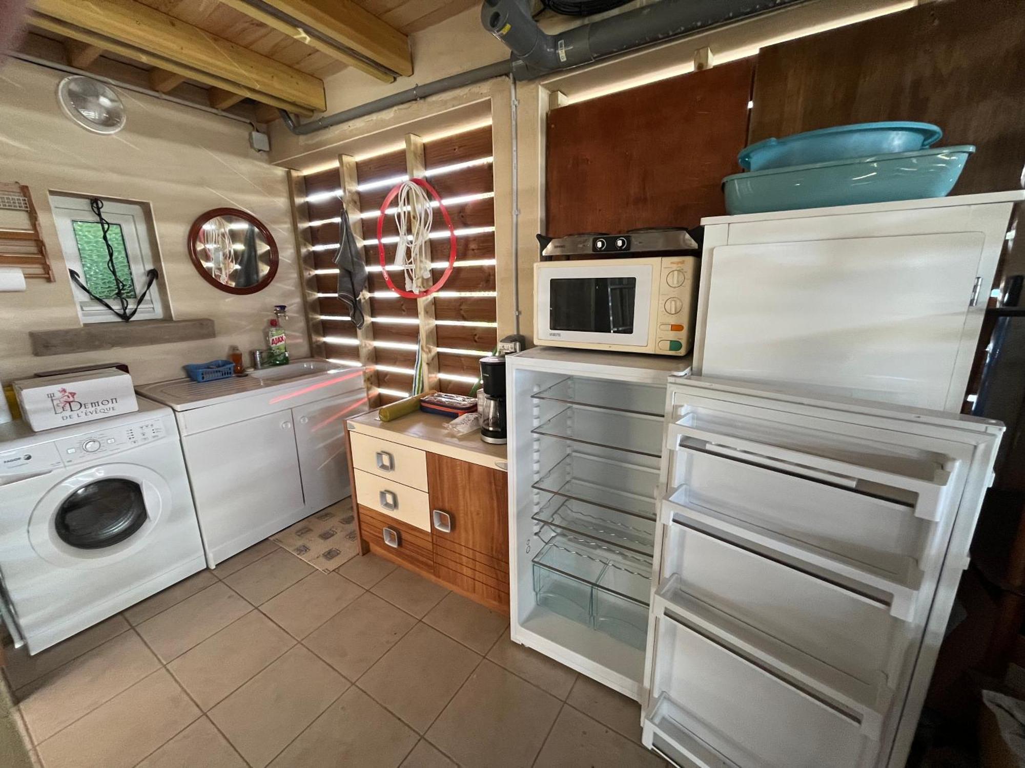 Maison Chalet 200 M De La Plage Climatisation Et Wifi Gruissan Exteriér fotografie